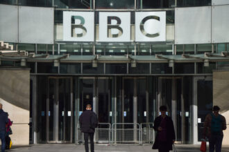 BBC Arabic Radio Airs Final Broadcast After 85 Years