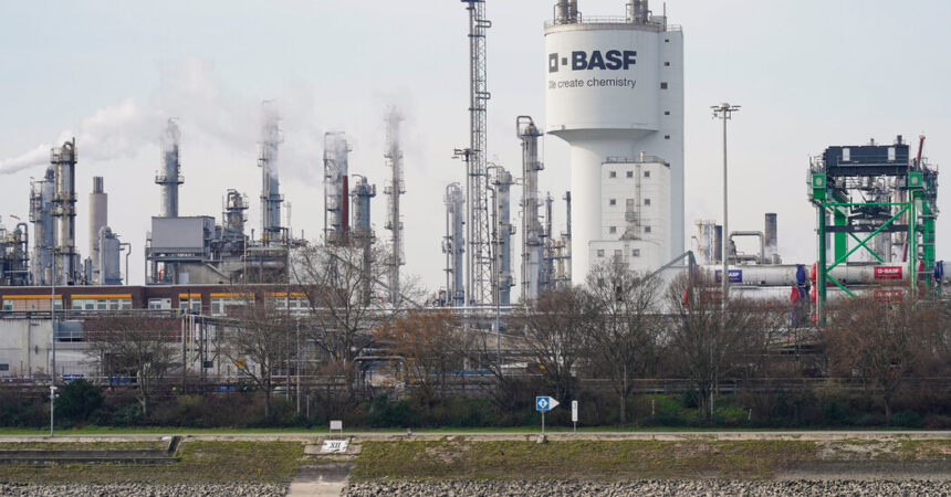 BASF to Cut 2,600 Jobs After a Year of High Energy Costs