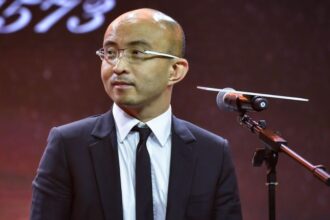 Missing Chinese billionaire CEO assisting authorities in investigation, company says