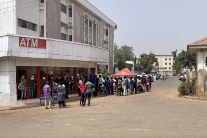 Nigeria delays plans to replace its banknotes after chaotic scenes at ATMs