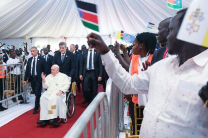 Pope Francis pleads for peace as he meets South Sudanese people displaced by war