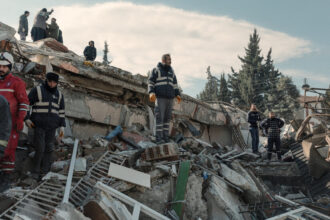 Rescuers in Turkey Pull Earthquake Survivors From Rubble