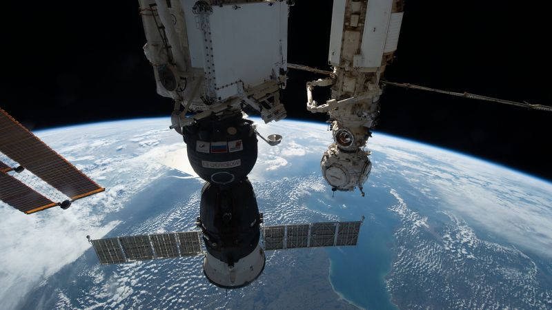 Russia delays rescue spacecraft's launch after second leak issue