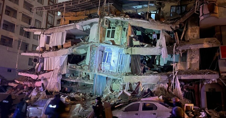 Strong Earthquake Hits Turkey