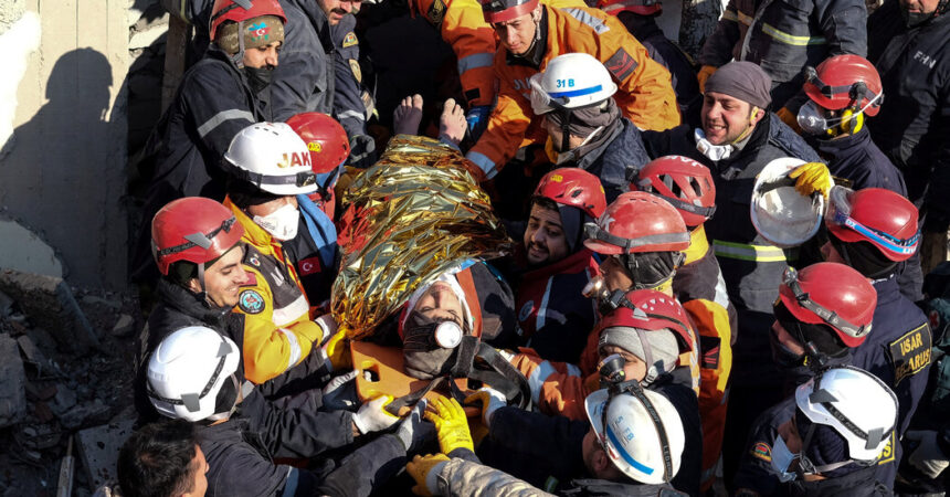 Your Wednesday Briefing: Miracle Rescues in Turkey