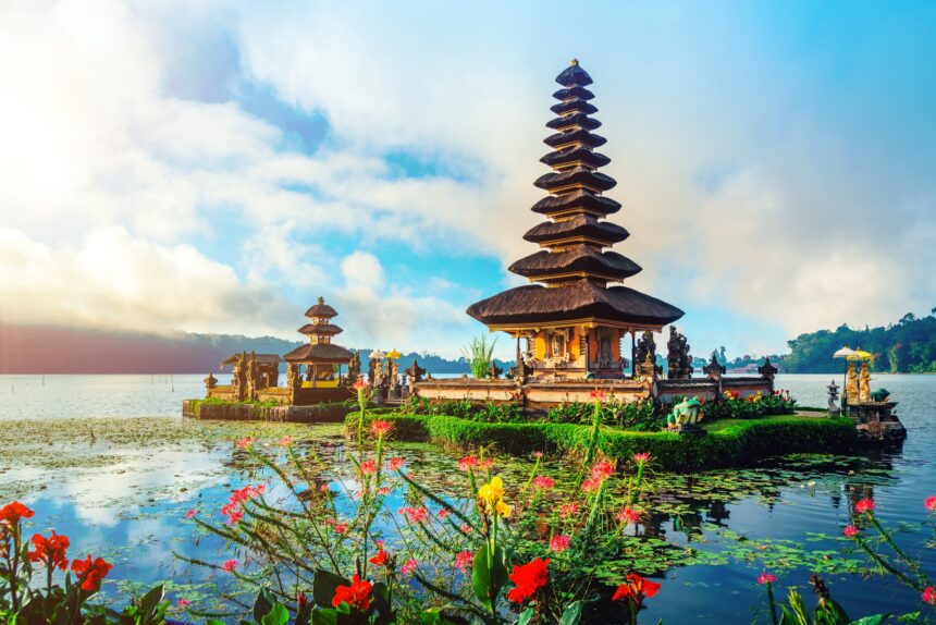 Pura Ulun Danu Temple on lake Brataan