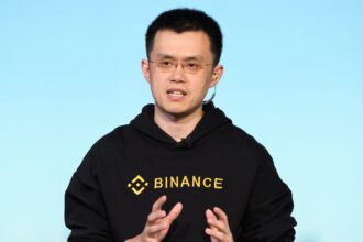 Binance employees, volunteers tell users how to evade China crypto ban