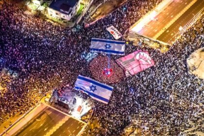 Israel protests: Half a million Israelis take to streets against judicial overhaul