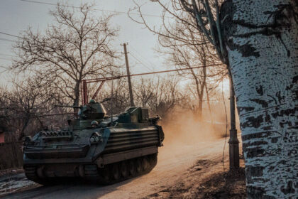 Residents Near Bakhmut Struggle to Get Food as Fighting Continues