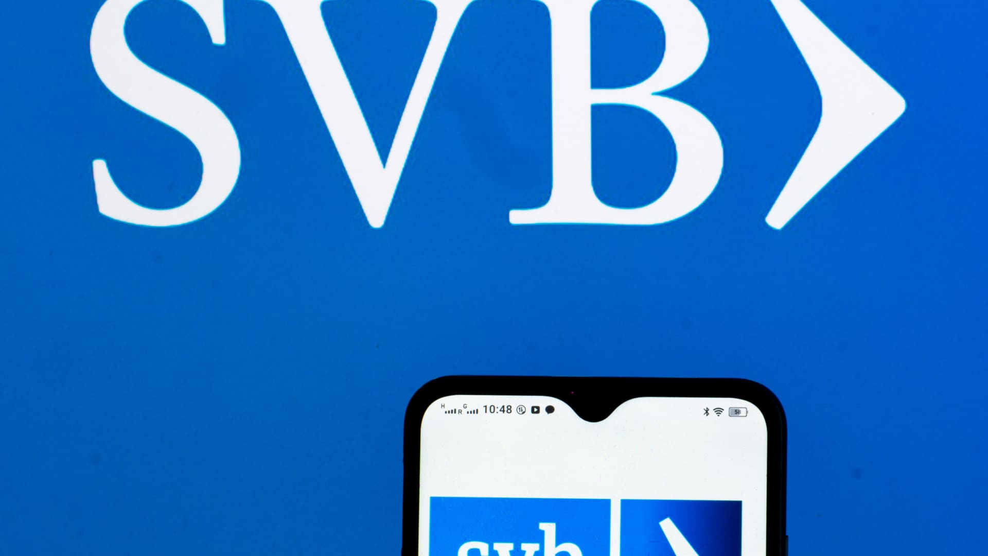 SVB Financial falls 60% as tech bank looks to raise more cash