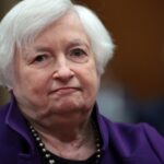 Yellen says blanket bank deposit insurance not discussed