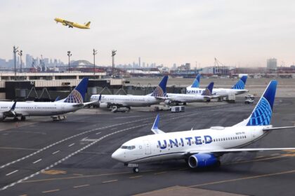Airlines answer congested airports and rising costs with bigger planes