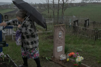 At Ukraine’s Gravesites, a Spring Ritual Hints at Renewal