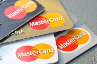 Mastercard to remove  PVC cards by 2028