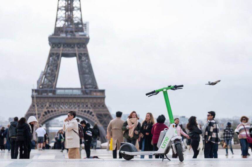 Paris votes to ban rental e-scooters