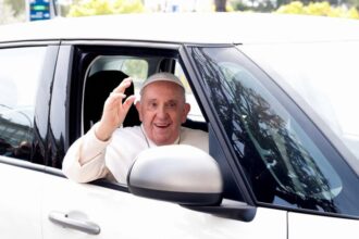 Pope jokes he's 'still alive' as he leaves hospital