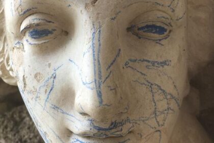 Statue Is Defaced in England After Children Were Given Crayons