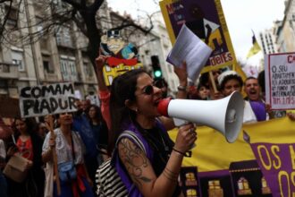 Thousands protest in Portugal over 'huge' housing crisis