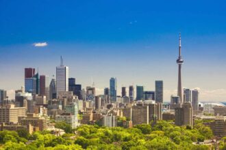 Where to Stay in Toronto When You Visit (Updated 2023)