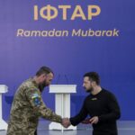 Zelensky shares Iftar with Muslim soldiers in 'new tradition of respect'