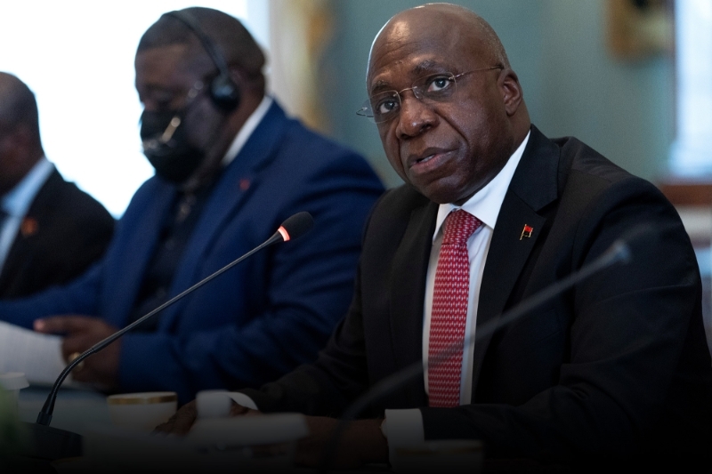 ANGOLA : External Relations Minister Tete António appoints key staff