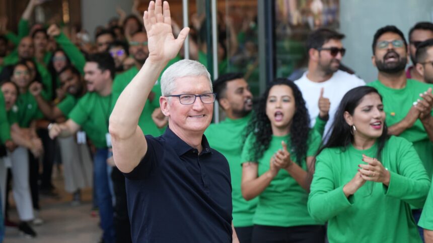 Apple (AAPL) earnings report Q2 2023