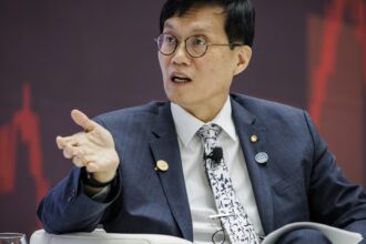 Bank of Korea governor says it's 'premature' to talk about rate cuts