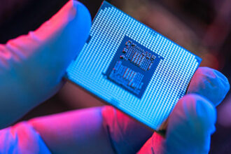 Britain launches $1.2 billion of support for semiconductor industry