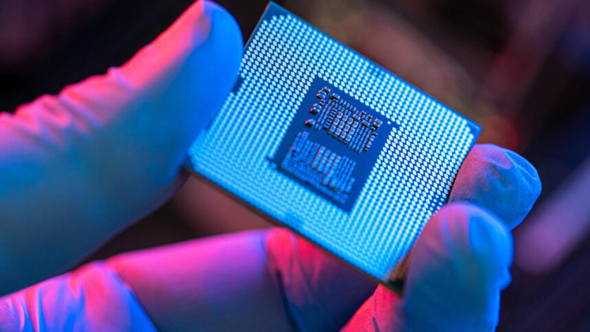 Britain launches $1.2 billion of support for semiconductor industry