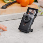 Canon releases vlogging camera