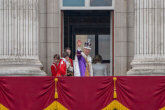 Coronation and Election Leave Restless U.K. ‘in a Waiting Room’