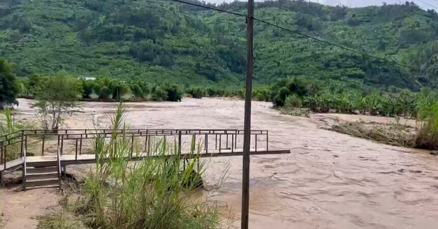 Devastating Floods Leave More Than 120 Dead in Rwanda