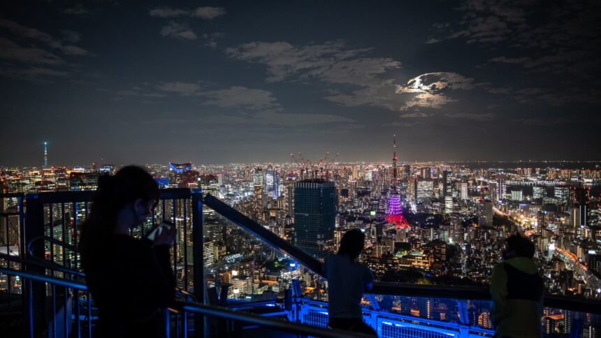 Japan Topix at highest point since 1990