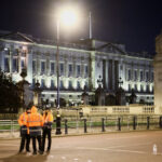 Man Arrested Outside Buckingham Palace as Police Conduct Controlled Explosion