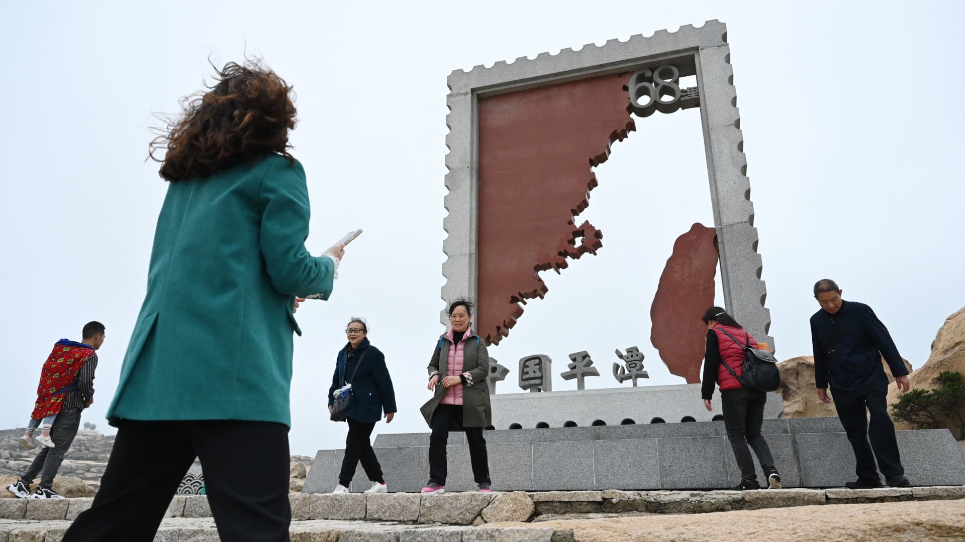 Musk, Buffett warn about China-Taiwan ahead of 2024 election