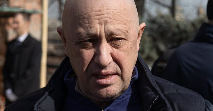 Prigozhin Forecasts Disaster if Russia Does Not Move Into Total War Footing