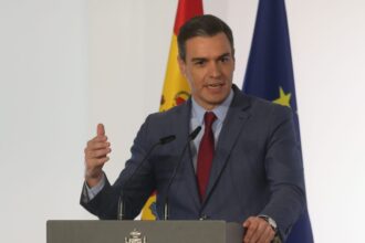 Spanish prime minister calls for early general election