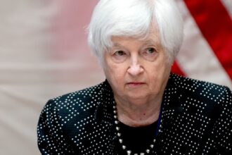 U.S. could hit debt ceiling by June 1, Yellen warns