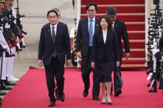 ​As Japan’s Leader Goes to Seoul, South Koreans Are All Ears