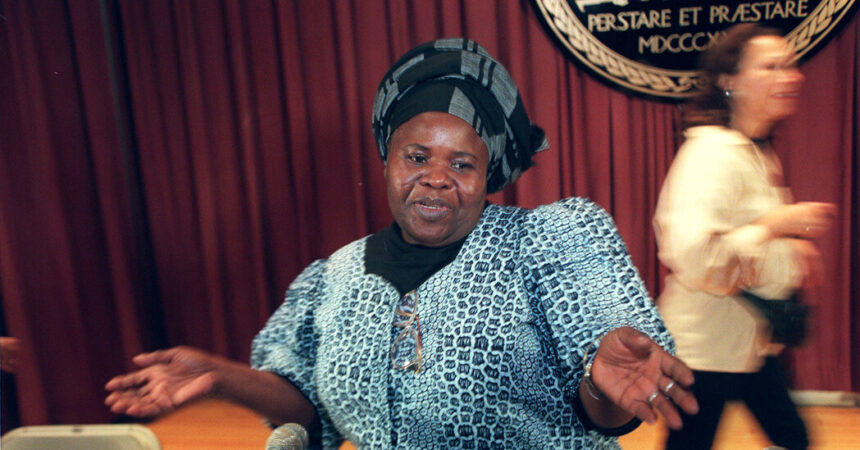 Ama Ata Aidoo, Groundbreaking Ghanaian Writer, Dies at 81