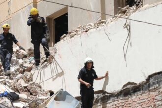 At Least Three Die in Egyptian Building Collapse