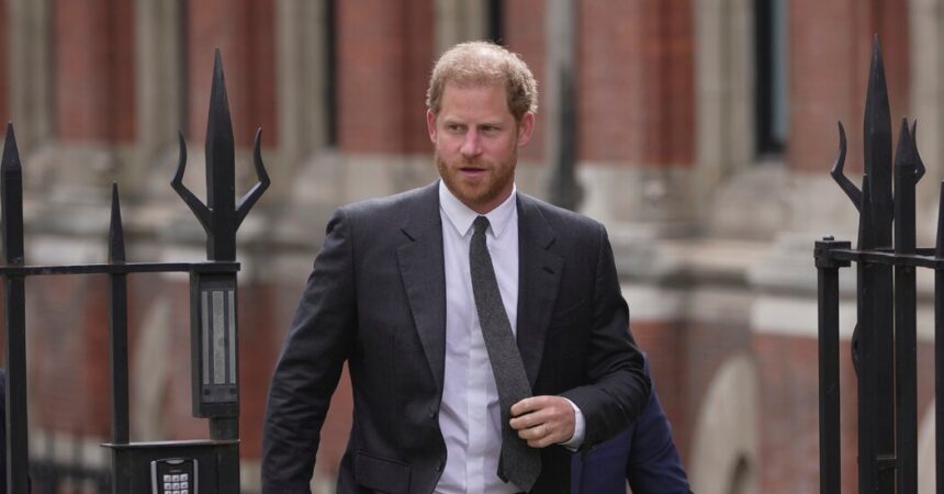 Prince Harry to Testify in British Press Hacking Case