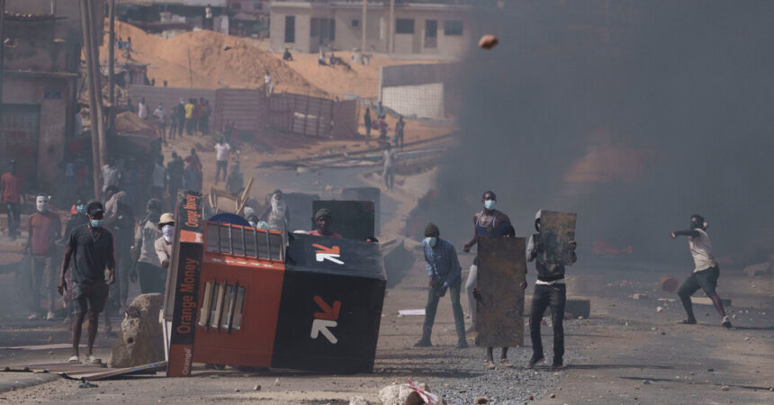 Protesters Clash With the Police in Senegal