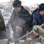 Russia targets food, water to starve Ukrainians, report says