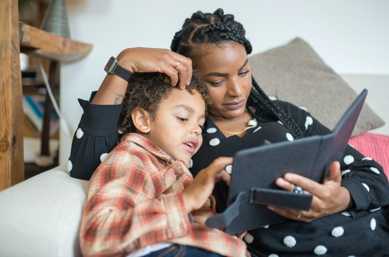 South African Millennials: Mastering Parenthood with Tech - IT News Africa