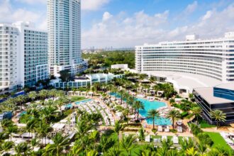 Fontainebleau Miami Beach_Facebook