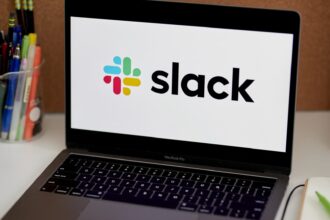 Company says users are having issues sending messages