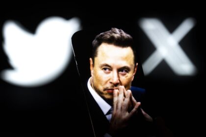 Elon Musk rebrands Twitter to 'X,' replaces iconic bird logo