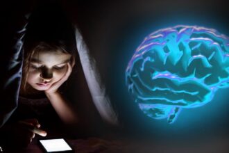 Heavy Screen Time Changes Children's Brains