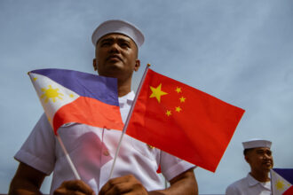 Manila's Envoy to Beijing Weighs-In On Recent US-China Tensions